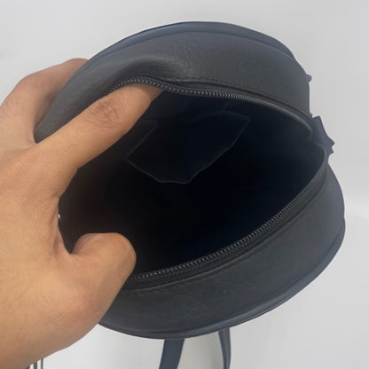 Rounded Negro